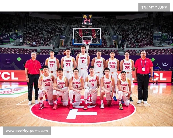 CBA转播权谈判仍在进行中：咪咕续约价格成焦点，新赛季开赛在即花落谁家